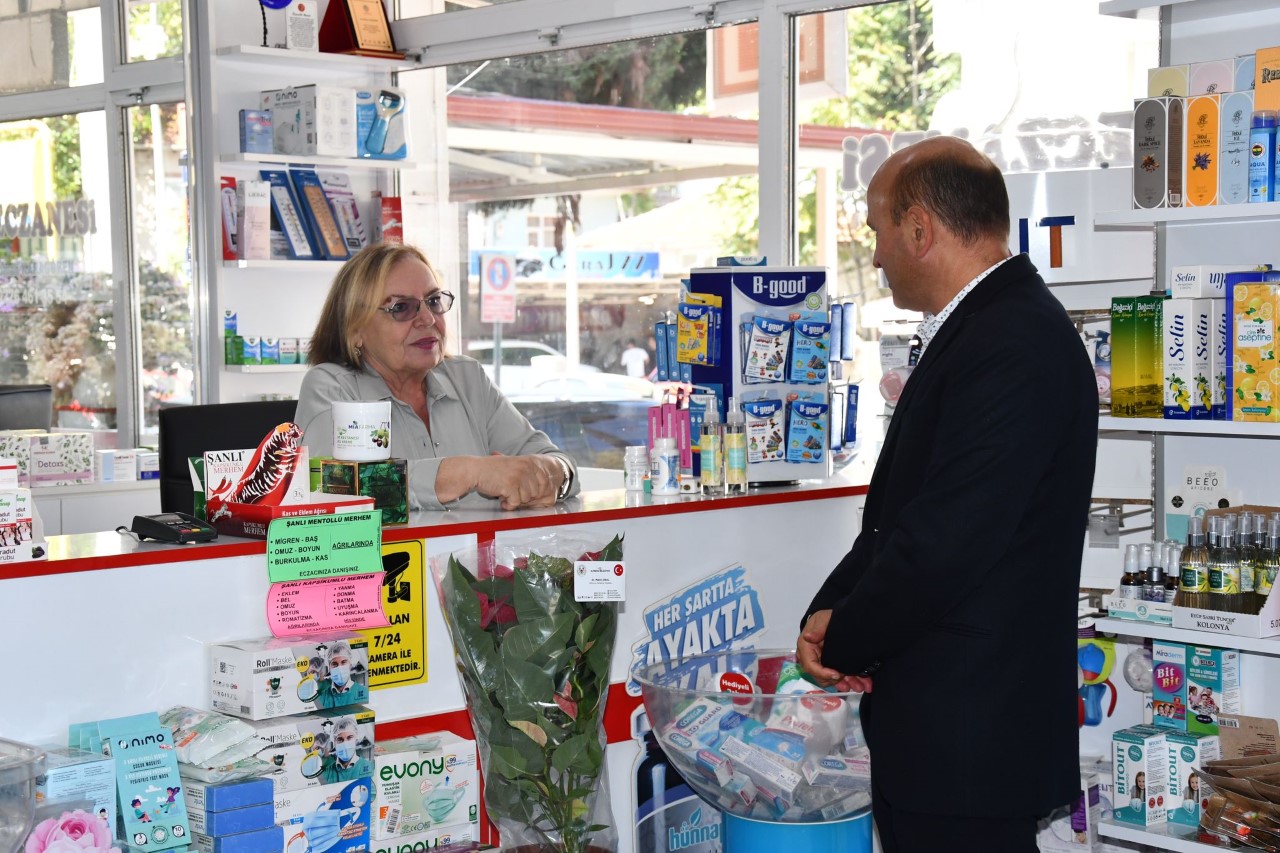 ALTINOVA'DA ECZACILARA ZİYARET YAPILDI