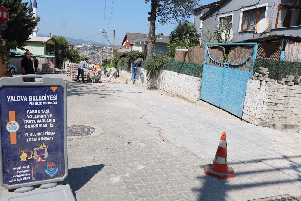 YOL BAKIM ÇALIŞMALARI DEVAM EDİYOR