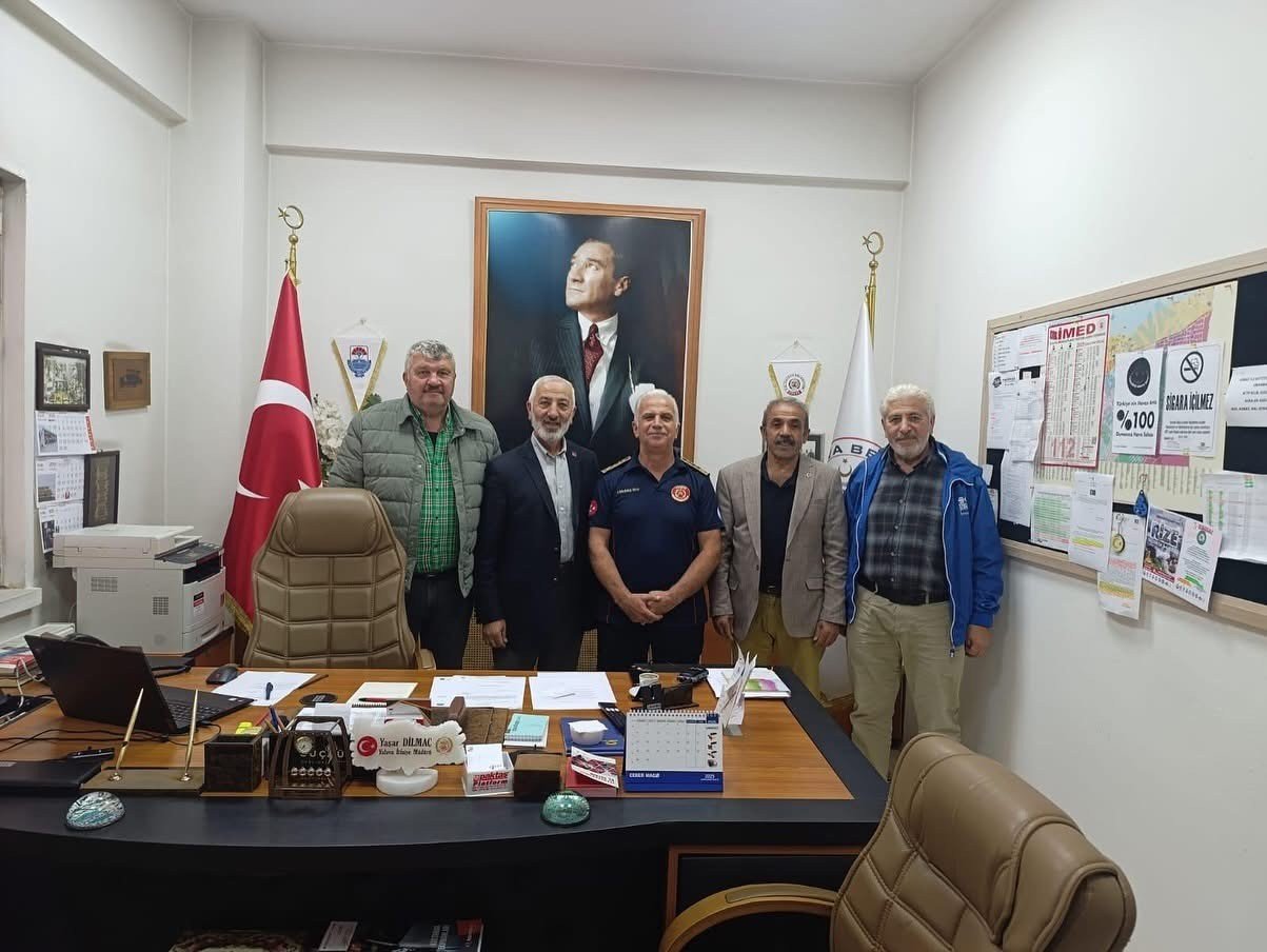 SAADET PARTİSİNDEN İTFAİYECİLERE ZİYARETİ