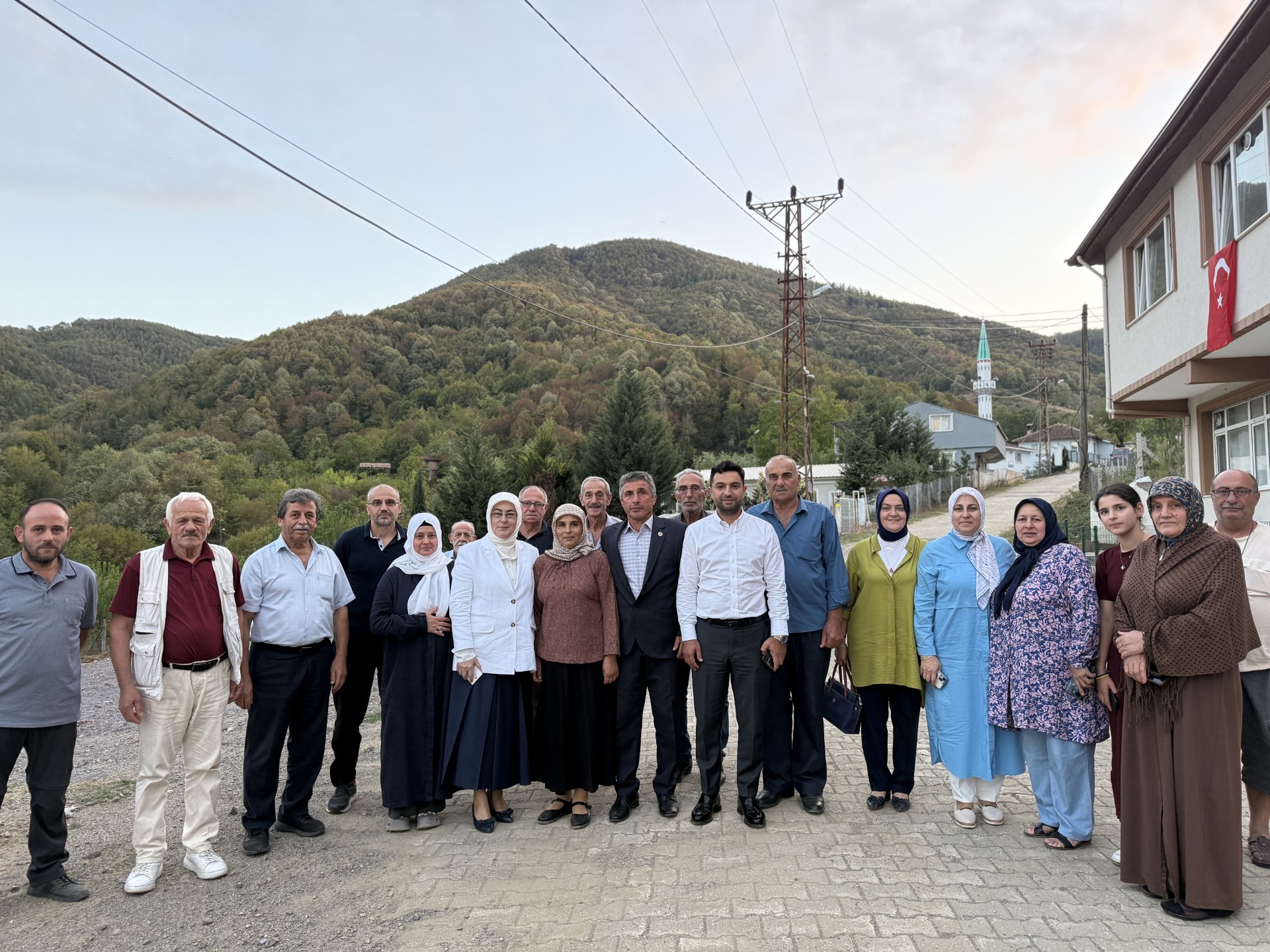 AK PARTİ MİLLETVEKİLİ AKYOL'DAN ZİYARET