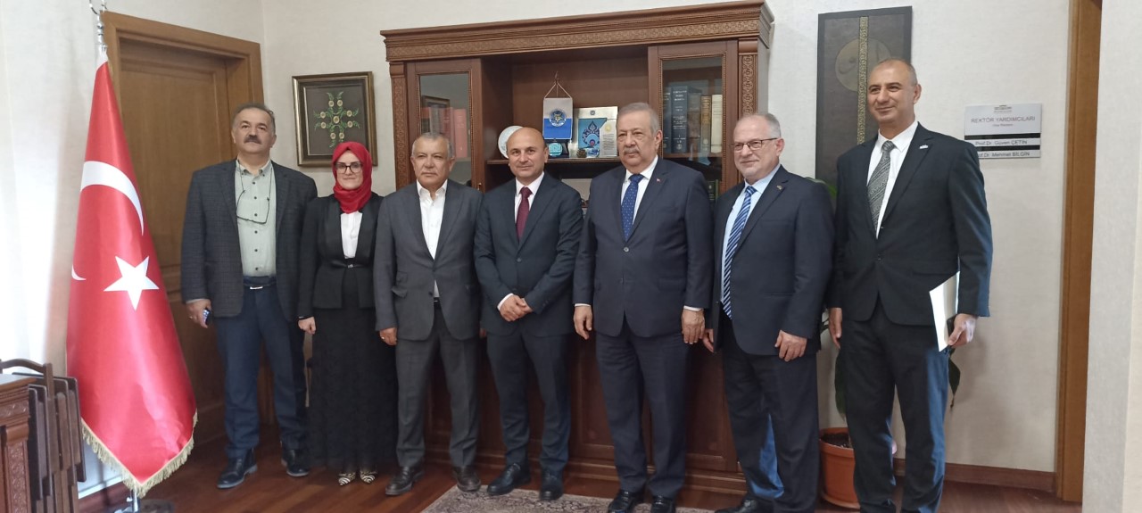 ALTINOVA BELEDİYESİNDE İŞBİRLİĞİ 
