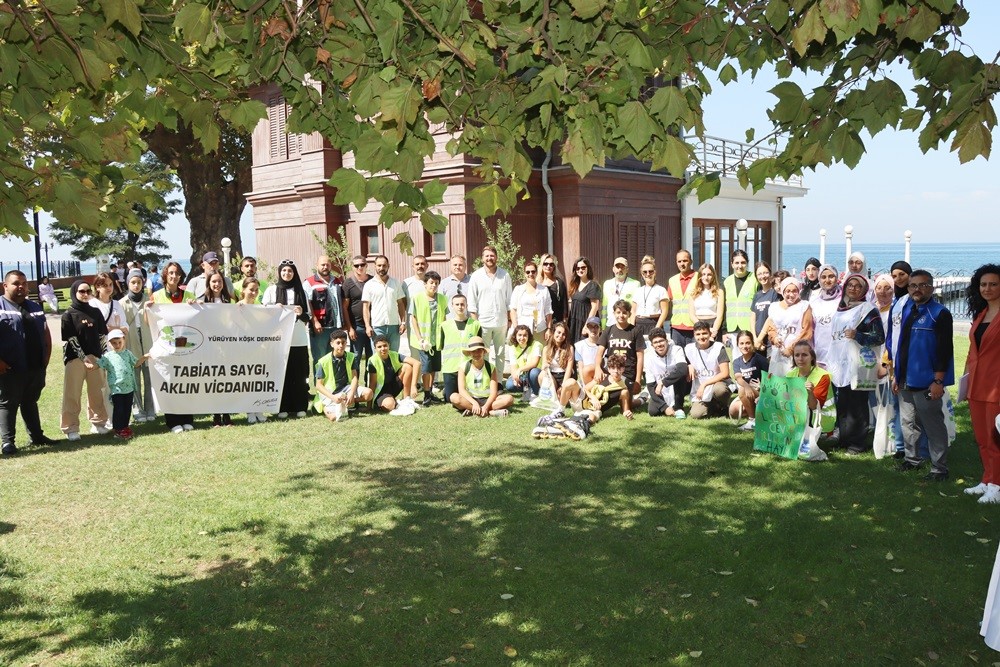 YALOVA'DA 1 TON KATI ATIK TOPLANDI