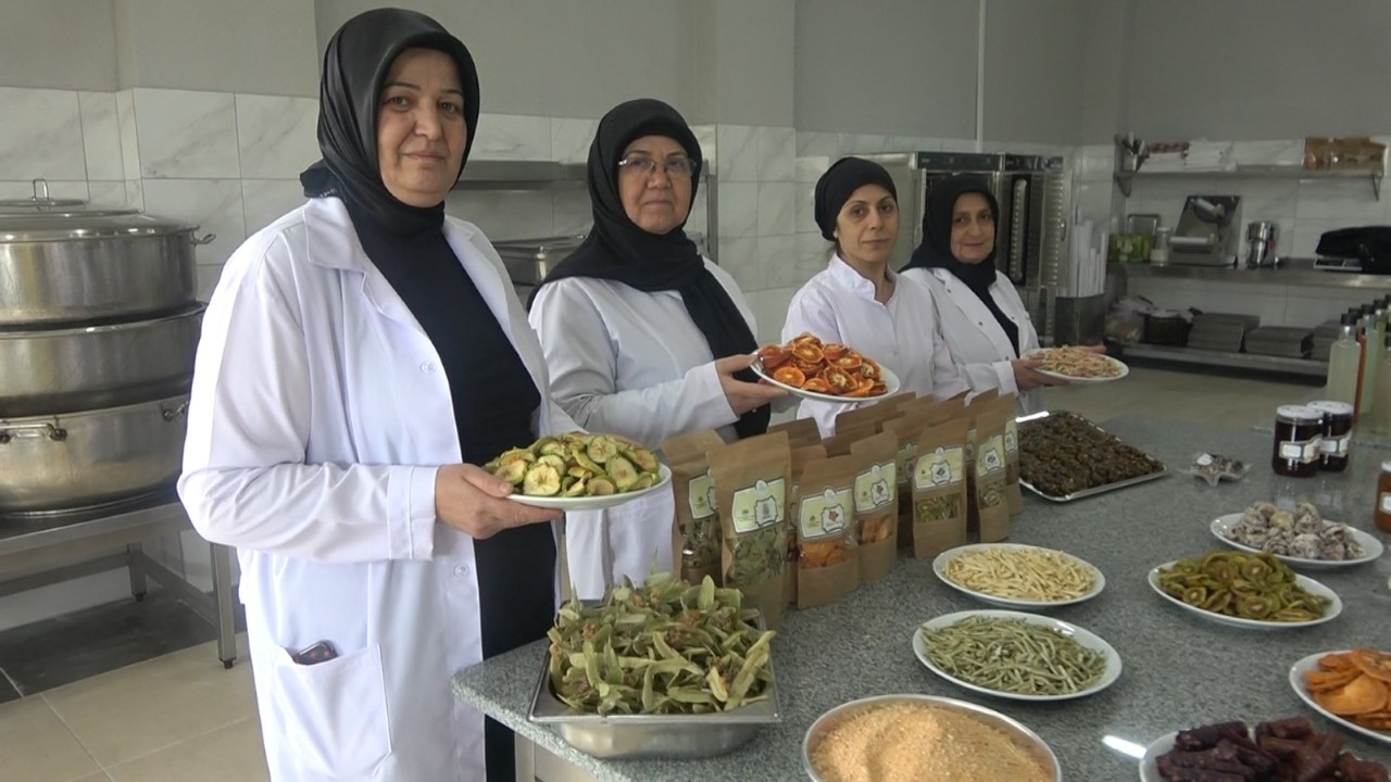 YÖRESEL ÜRÜNLER GELİR KAYNAĞI OLDU