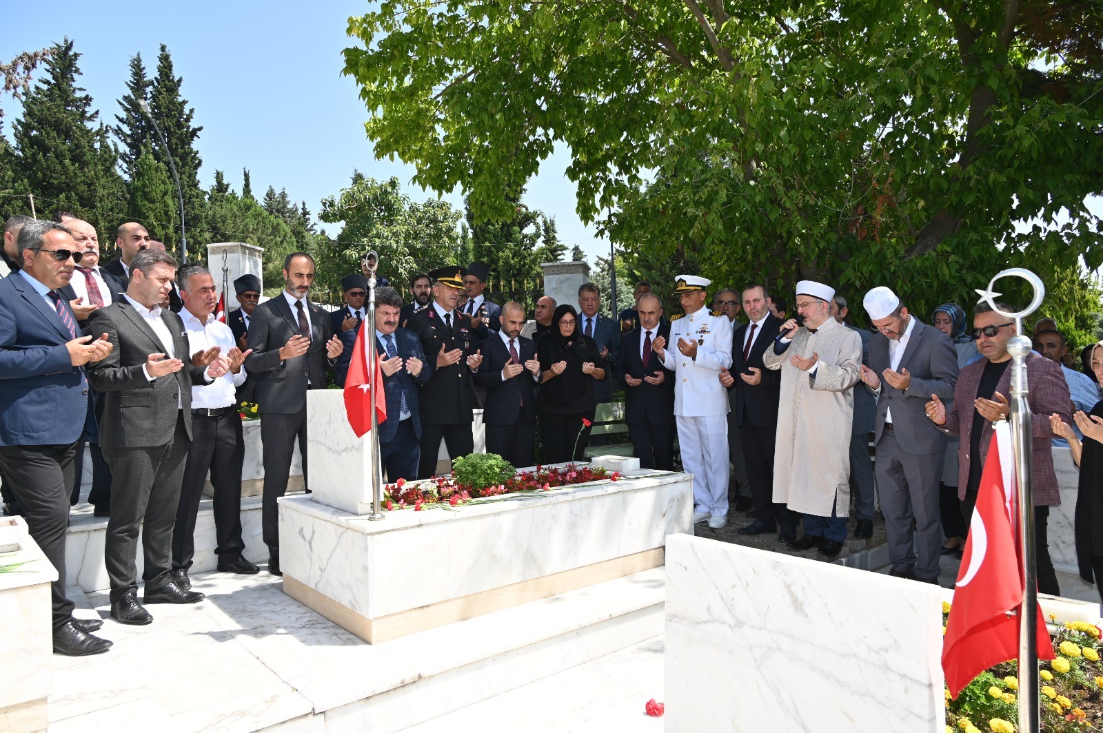 15 TEMMUZ ANMA PROGRAMI GERÇEKLEŞTİ