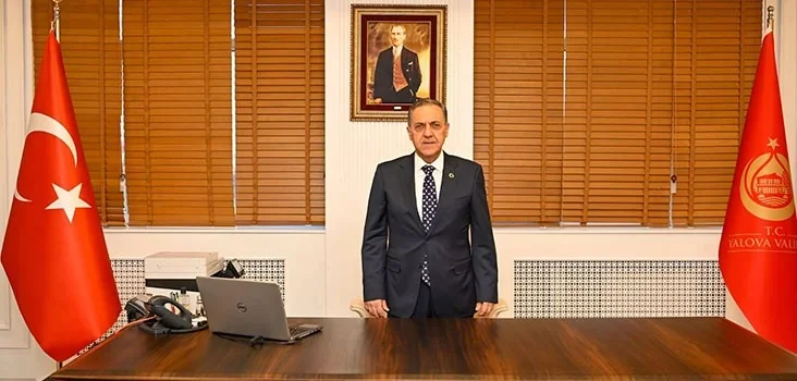 VALİ, YALOVA'NIN KURTULUŞUNU KUTLADI