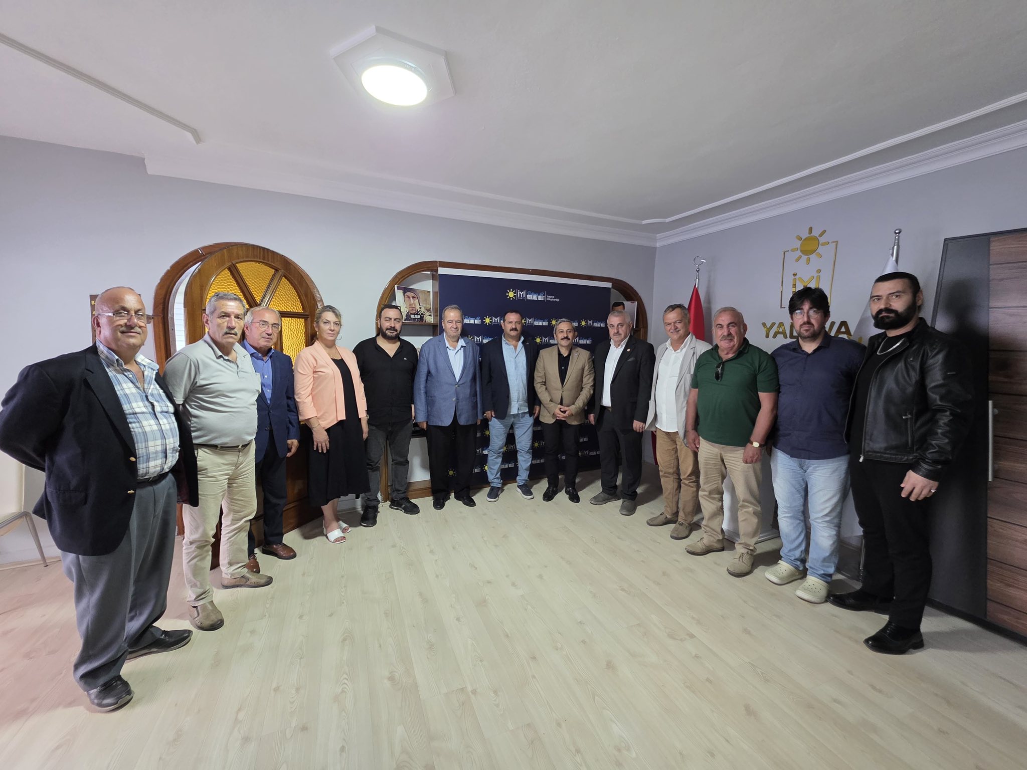 İYİ PARTİYE FEDERASYONLARDAN ZİYARET